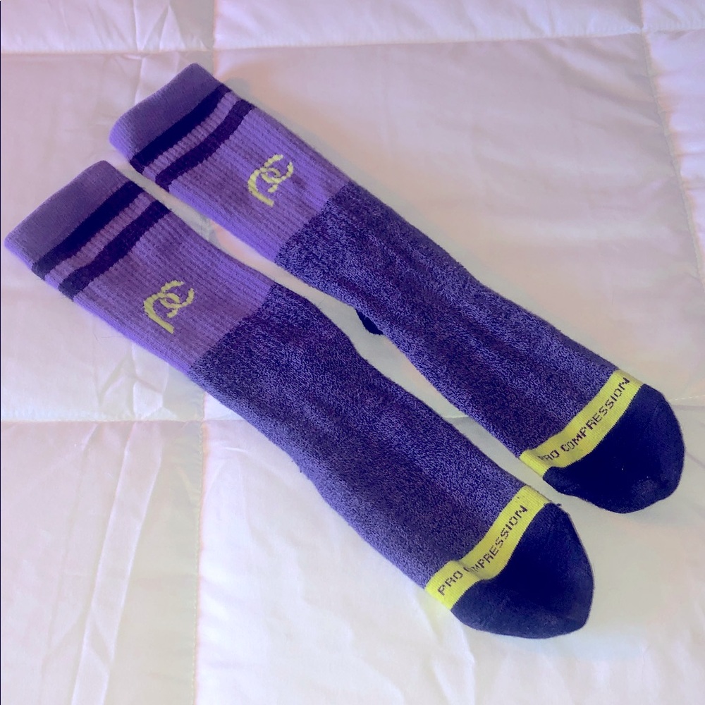 Pro Compression Nursing/Medical Socks Purple L/XL Calf-Hi